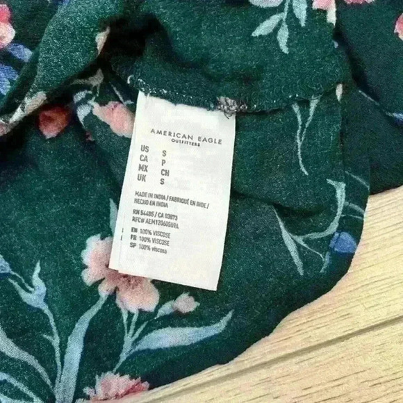 American Eagle Floral Tie Front Top Size Small - Picture 6 of 8